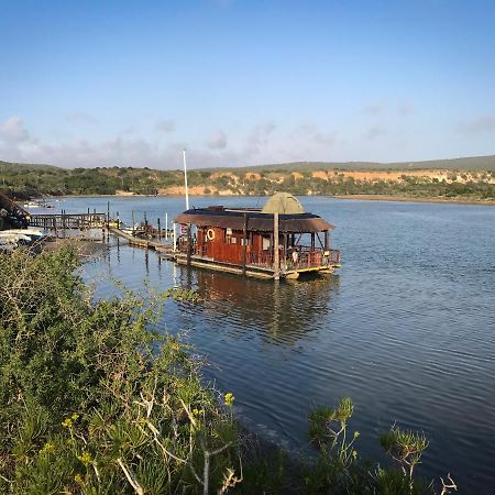 Maggie May House Boat - Colchester - 5Km From Elephant Park ภายนอก รูปภาพ